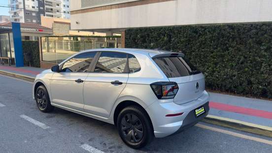 VOLKSWAGEN-POLO-2024