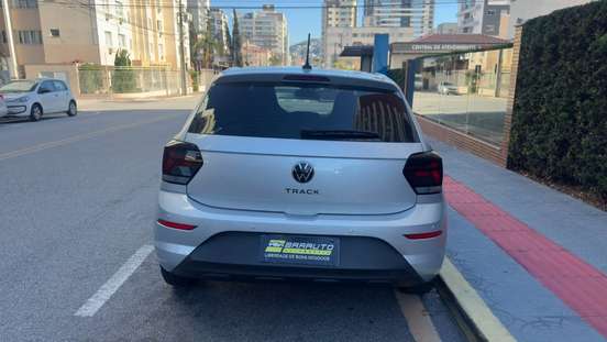 VOLKSWAGEN-POLO-2024
