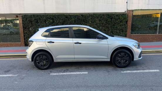 VOLKSWAGEN-POLO-2024