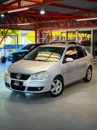 VOLKSWAGEN POLO SEDAN 1.6 MI COMFORTLINE 8V FLEX 4P MANUAL