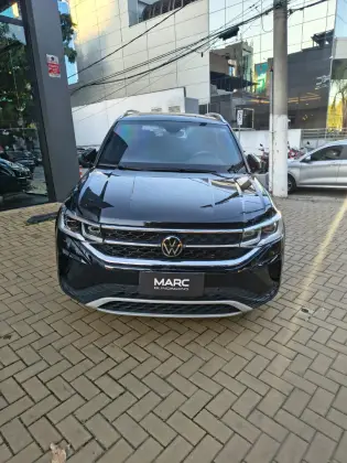 VOLKSWAGEN TAOS 1.4 250 TSI TOTAL FLEX HIGHLINE AUTOMÁTICO