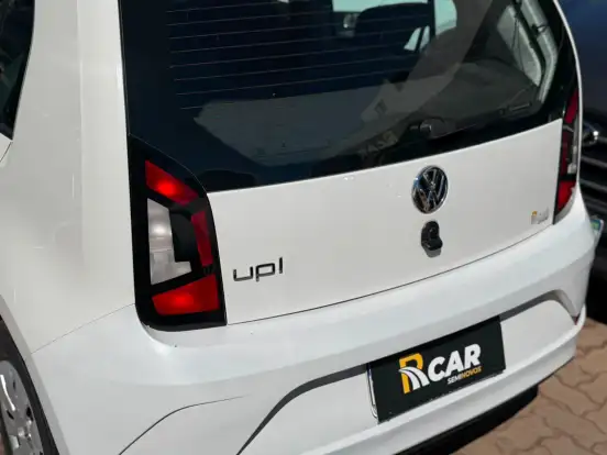 VOLKSWAGEN-UP-2019