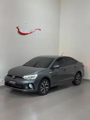 VOLKSWAGEN VIRTUS 1.0 200 TSI HIGHLINE AUTOMÁTICO