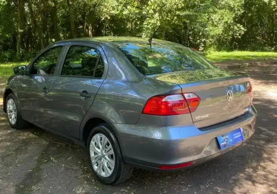 VOLKSWAGEN-VOYAGE-2023