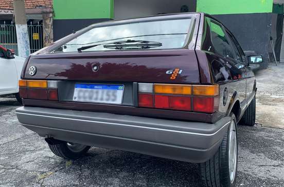 VOLKSWAGEN-GOL-1995