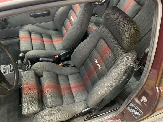 VOLKSWAGEN-GOL-1995