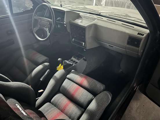 VOLKSWAGEN-GOL-1995