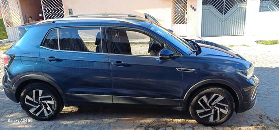 VOLKSWAGEN T-CROSS 1.4 250 TSI TOTAL FLEX HIGHLINE AUTOMÁTICO