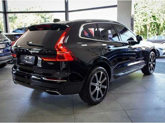 VOLVO-XC60-2019