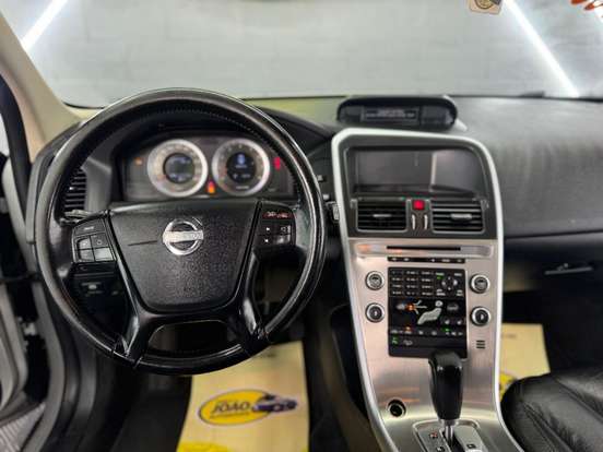 VOLVO-XC60-3.0 DYNAMIC AWD TURBO GASOLINA 4P AUTOMÁTICO VOLVO-XC60-2010