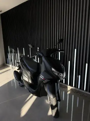 YAMAHA FLUO 125 HYBRID CONNECTED ABS YAMAHA FLUO 125 HYBRID CONNECTED ABS