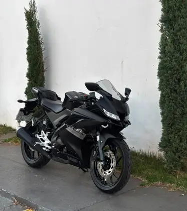 YAMAHA YZF R15 YAMAHA YZF R15