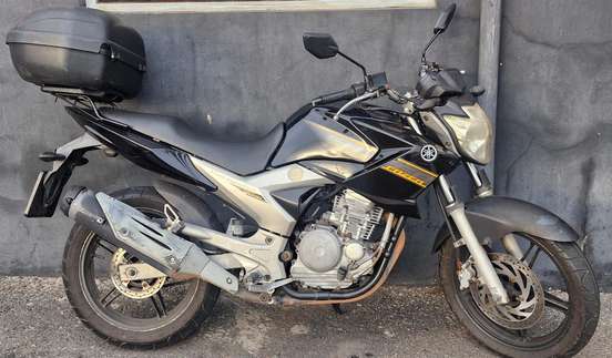 YAMAHA-YS 250 FAZER-2010