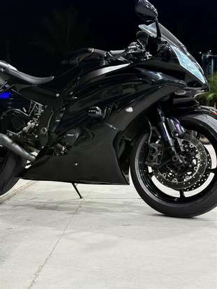 YAMAHA-YZF-R6-2012
