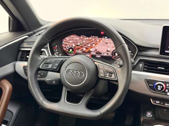 AUDI-A4-2019