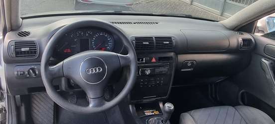 AUDI-A3-2001
