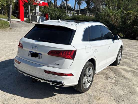 AUDI-Q5-2.0 TFSI GASOLINA S-LINE S TRONIC AUDI-Q5-2020