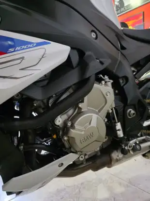 BMW-S 1000 R-2020