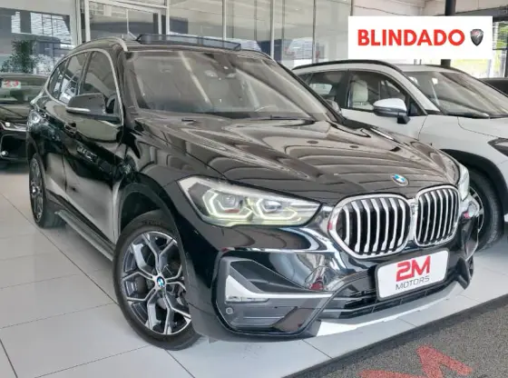 BMW X1 2.0 16V TURBO ACTIVEFLEX SDRIVE20I X-LINE 4P AUTOMÁTICO BMW X1 2.0 16V TURBO ACTIVEFLEX SDRIVE20I X-LINE 4P AUTOMÁTICO