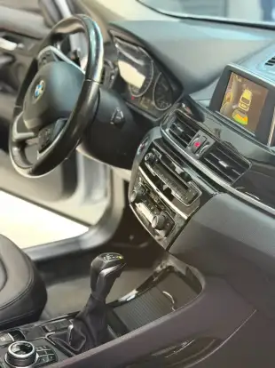 BMW-X1-2.0 16V TURBO ACTIVEFLEX SDRIVE20I X-LINE 4P AUTOMÁTICO BMW-X1-2016