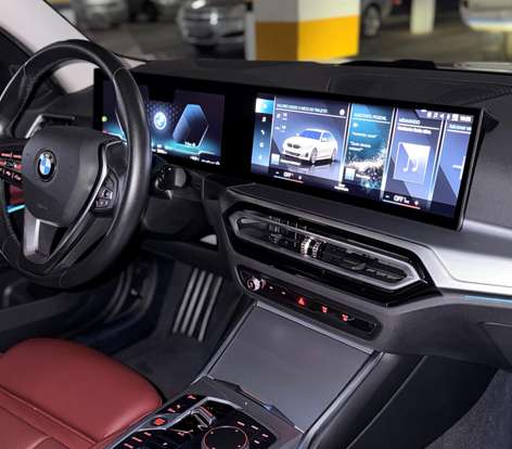 BMW-320i-2022