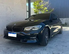 BMW 320i 2.0 16V TURBO GASOLINA SPORT AUTOMÁTICO BMW 320i 2.0 16V TURBO GASOLINA SPORT AUTOMÁTICO