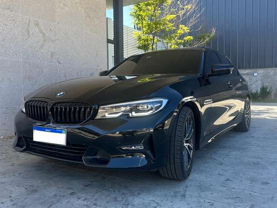 BMW-320i-2.0 16V TURBO GASOLINA SPORT AUTOMÁTICO BMW-320i-2020