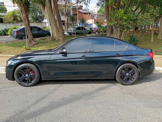BMW-320i-2.0 SPORT 16V TURBO ACTIVE FLEX 4P AUTOMÁTICO BMW-320i-2017