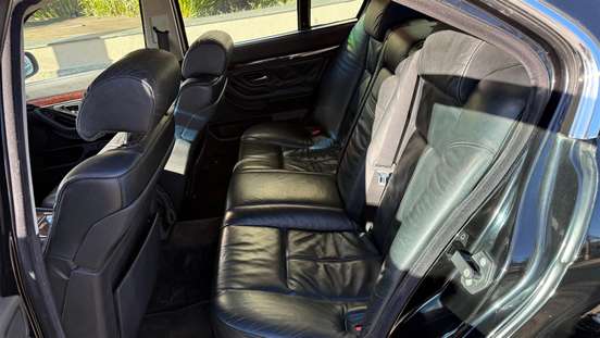 BMW-740i-4.0 V8 32V GASOLINA 4P AUTOMÁTICO BMW-740i-1994