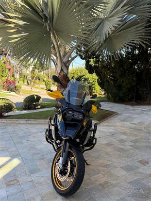 BMW-R 1250 GS PREMIUM 40 ANOS BMW-R 1250 GS PREMIUM 40 ANOS-2021