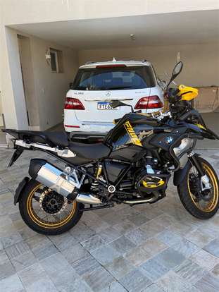 BMW-R 1250 GS PREMIUM 40 ANOS BMW-R 1250 GS PREMIUM 40 ANOS-2021
