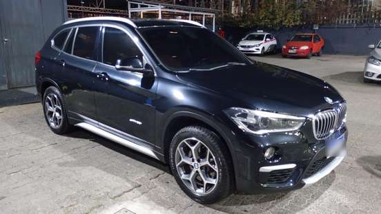 BMW-X1-2.0 16V TURBO ACTIVEFLEX SDRIVE20I X-LINE 4P AUTOMÁTICO BMW-X1-2016
