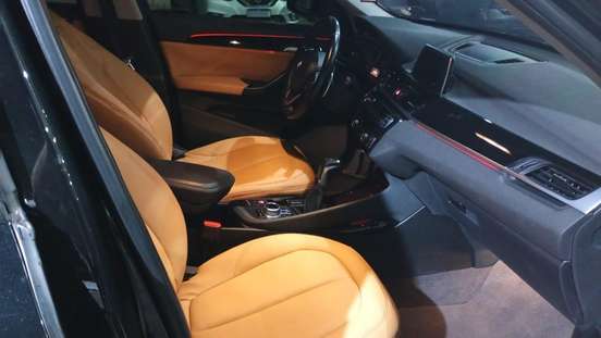 BMW-X1-2.0 16V TURBO ACTIVEFLEX SDRIVE20I X-LINE 4P AUTOMÁTICO BMW-X1-2016
