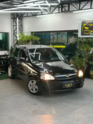 CHEVROLET CORSA 1.0 MPFI MAXX 8V FLEX 4P MANUAL CHEVROLET CORSA 1.0 MPFI MAXX 8V FLEX 4P MANUAL