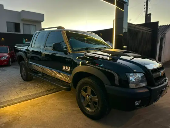 CHEVROLET S10 2.4 MPFI RODEIO 4X2 CD 8V FLEX 4P MANUAL CHEVROLET S10 2.4 MPFI RODEIO 4X2 CD 8V FLEX 4P MANUAL