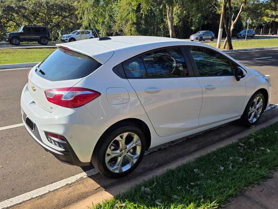 CHEVROLET-CRUZE-2021