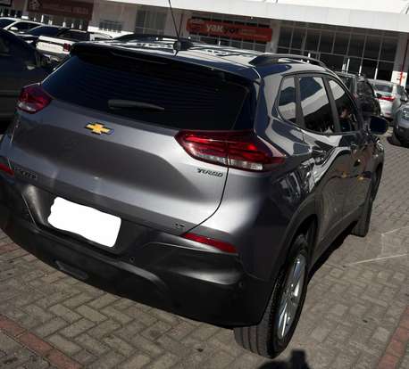 CHEVROLET-TRACKER-2021