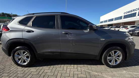 CHEVROLET-TRACKER-2021