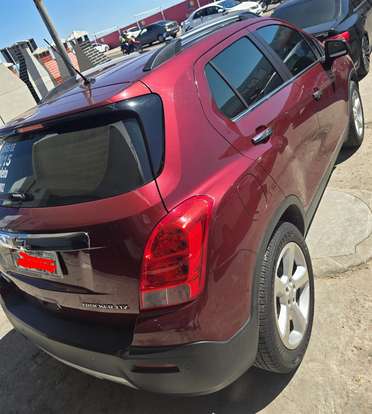 CHEVROLET-TRACKER-2015