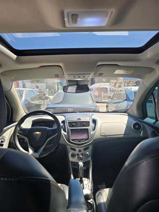CHEVROLET-TRACKER-2015