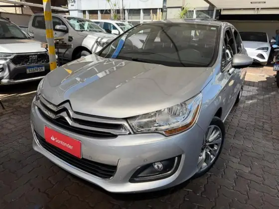 CITROËN C4 LOUNGE 1.6 EXCLUSIVE 16V TURBO FLEX 4P AUTOMÁTICO CITROËN C4 LOUNGE 1.6 EXCLUSIVE 16V TURBO FLEX 4P AUTOMÁTICO