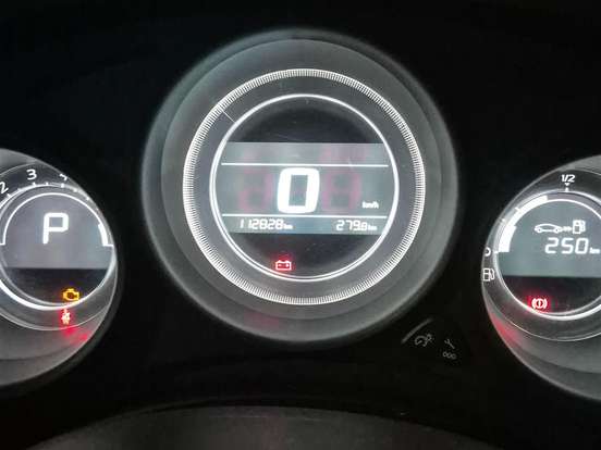 CITROËN-C4 LOUNGE-2.0 MPFI TENDANCE 16V FLEX 4P AUTOMÁTICO CITROËN-C4 LOUNGE-2015