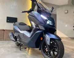 DAFRA CRUISYM 300 DAFRA CRUISYM 300