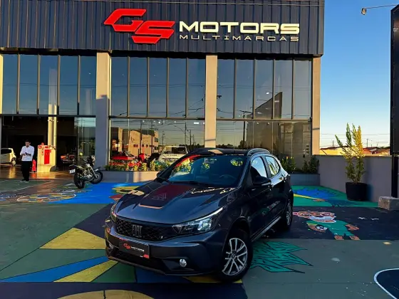 FIAT ARGO 1.3 FIREFLY FLEX TREKKING CVT FIAT ARGO 1.3 FIREFLY FLEX TREKKING CVT