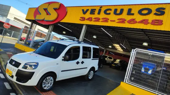 FIAT DOBLÒ 1.8 MPI ESSENCE 7L 16V FLEX 4P MANUAL FIAT DOBLÒ 1.8 MPI ESSENCE 7L 16V FLEX 4P MANUAL