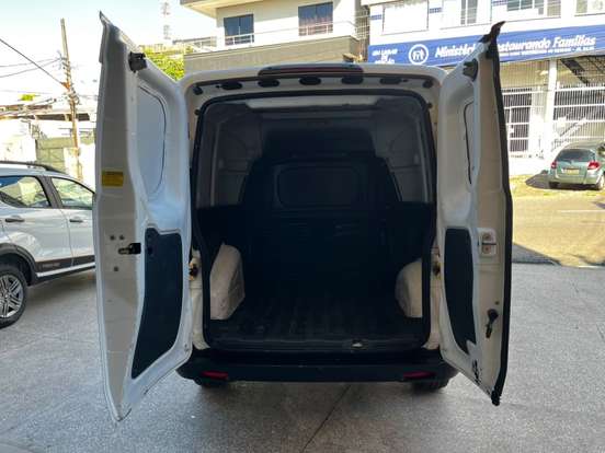 FIAT-FIORINO-1.4 MPI FURGÃO ENDURANCE 8V FLEX 2P MANUAL FIAT-FIORINO-2023