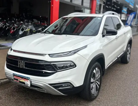 FIAT TORO 2.0 16V TURBO DIESEL VOLCANO 4WD AT9 FIAT TORO 2.0 16V TURBO DIESEL VOLCANO 4WD AT9