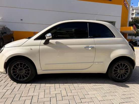 FIAT-500-1.4 CABRIO 16V FLEX 2P AUTOMÁTICO FIAT-500-2013