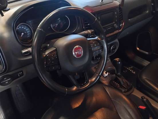 FIAT-TORO-1.8 16V EVO FLEX FREEDOM OPEN EDITION PLUS AT6 FIAT-TORO-2016