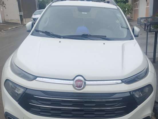 FIAT-TORO-1.8 16V EVO FLEX FREEDOM OPEN EDITION PLUS AT6 FIAT-TORO-2016